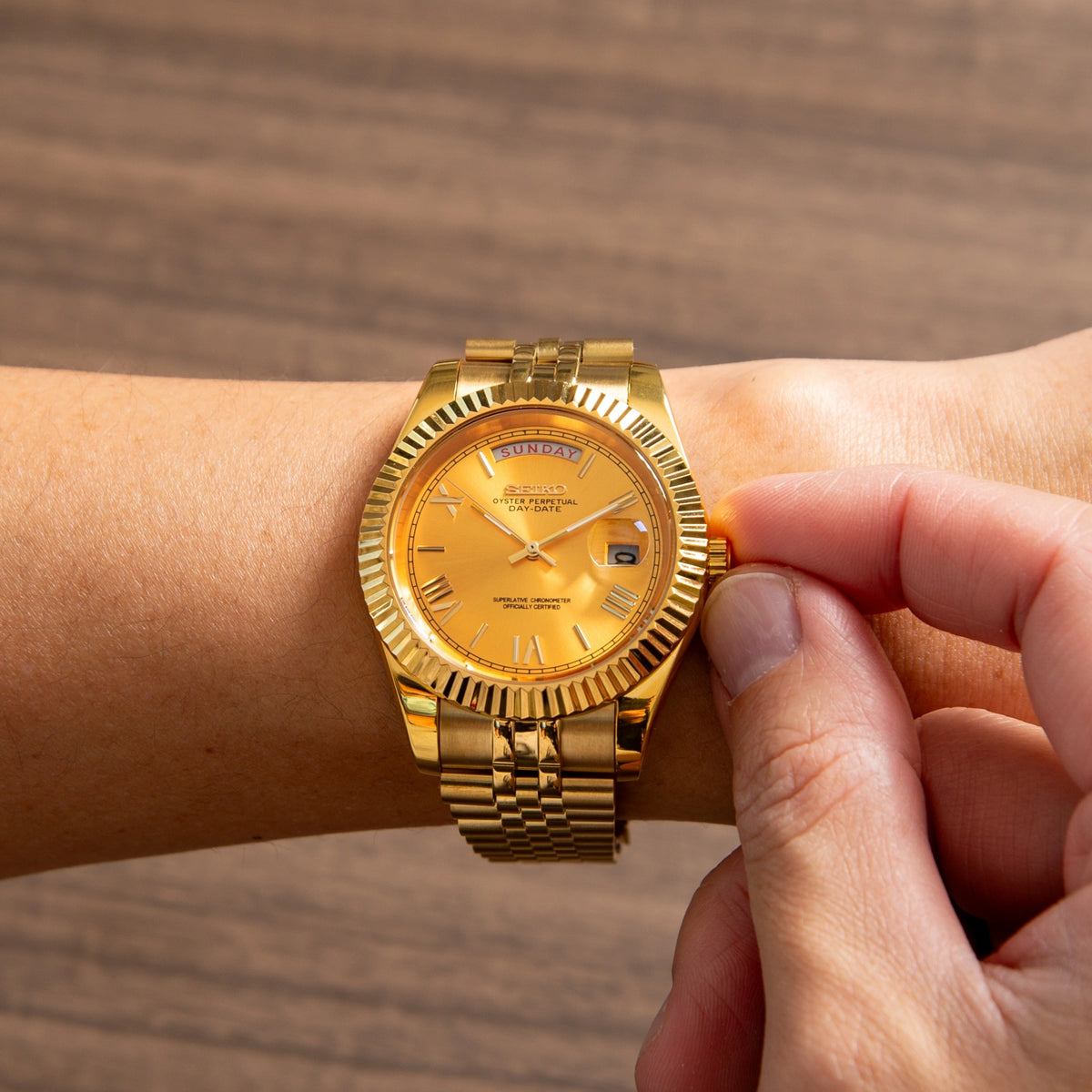 Mod Day-Date Gold