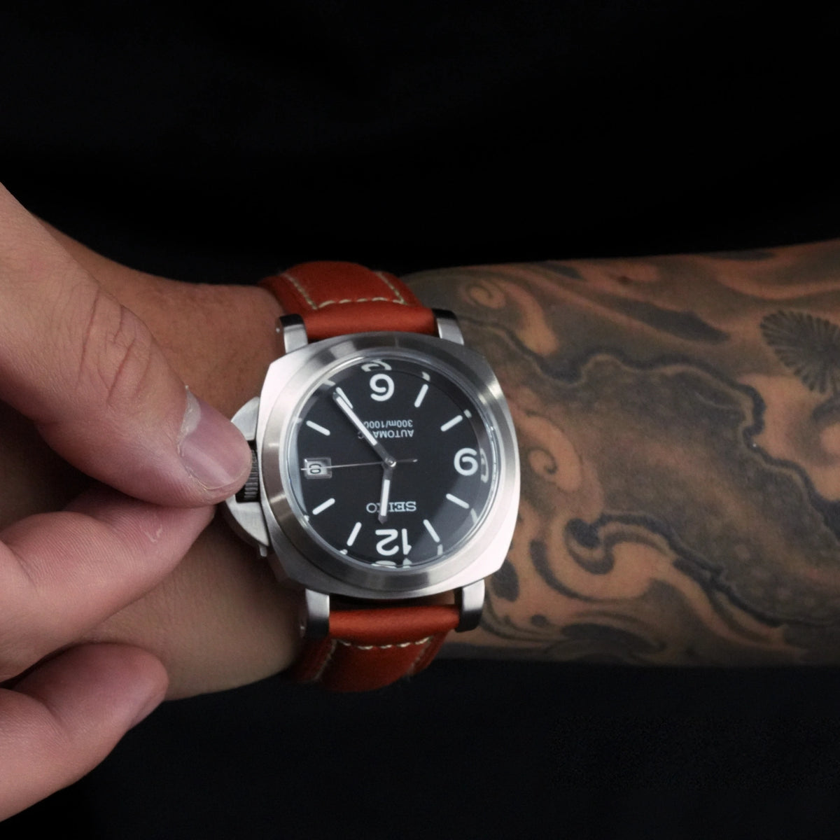 Mod Luminor Brown