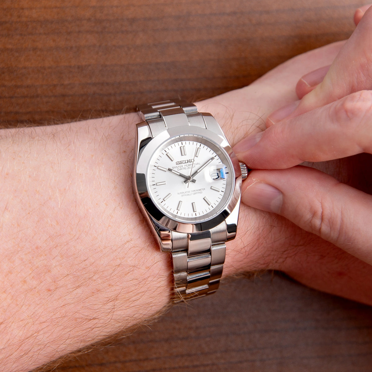 Mod Oyster Perpetual White