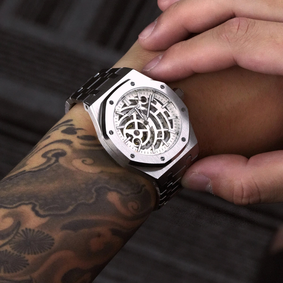 Mod Royal Oak Skeleton White Silver