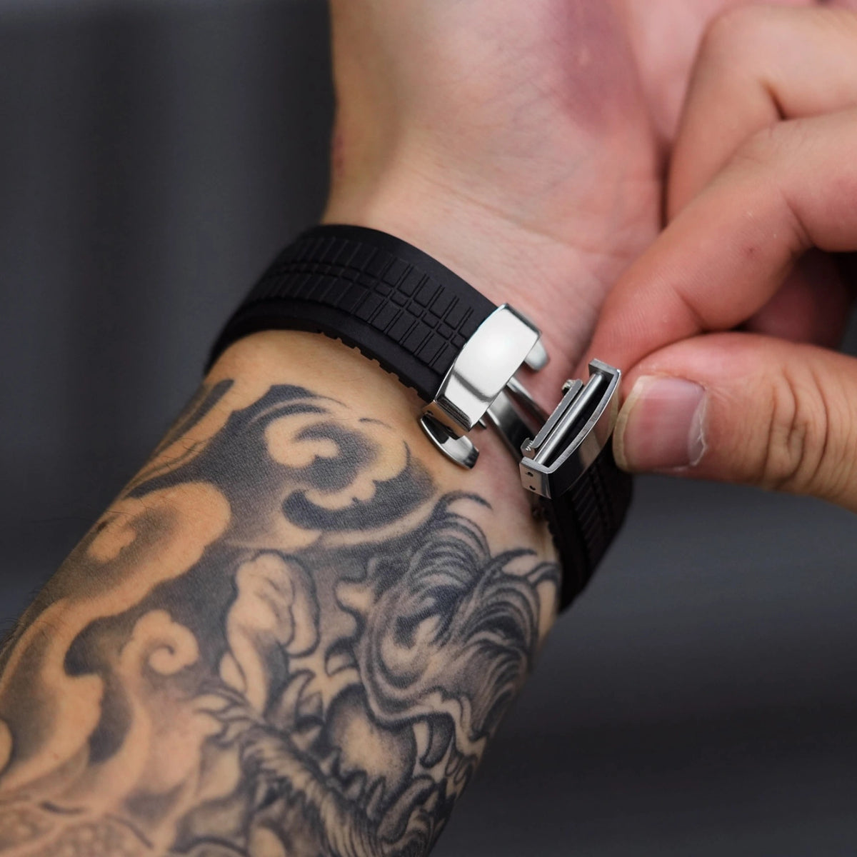 Mod Aquanaut Silver Black