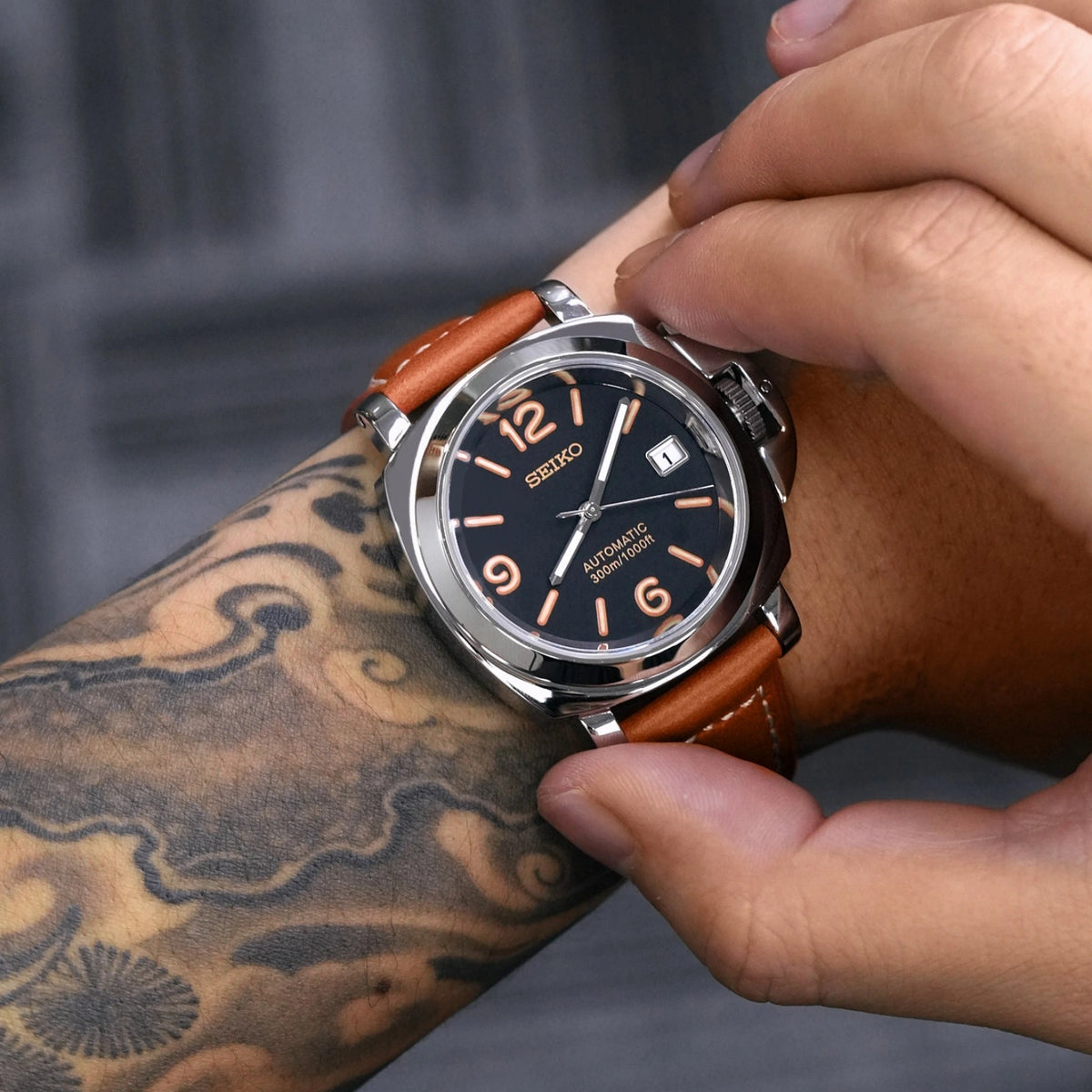 Mod Luminor Brown II