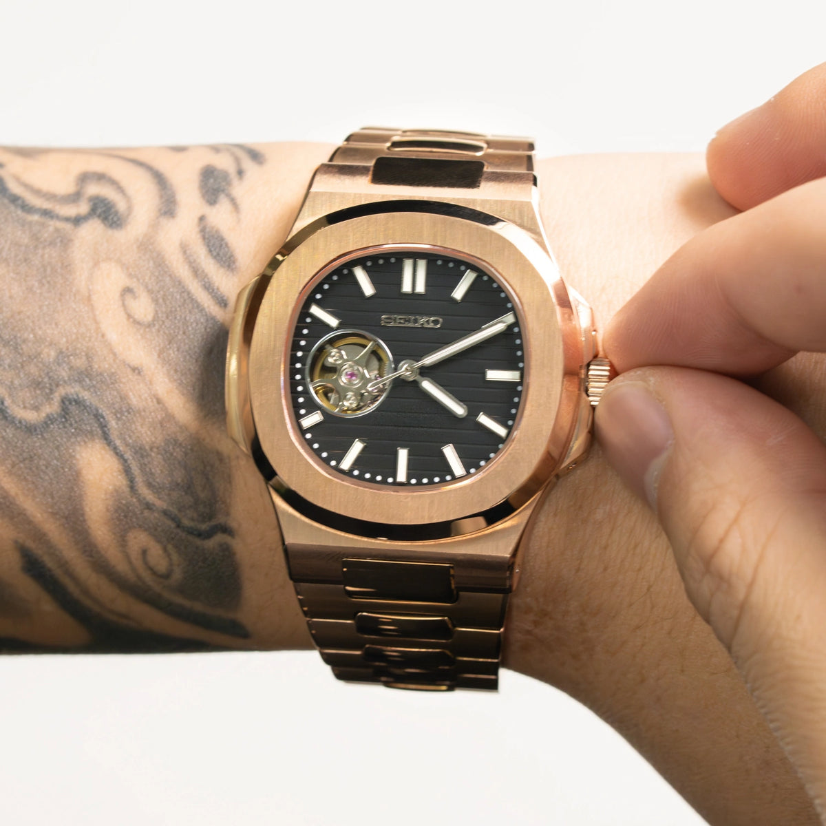 Mod Nautilus Rose Gold Skeleton Black